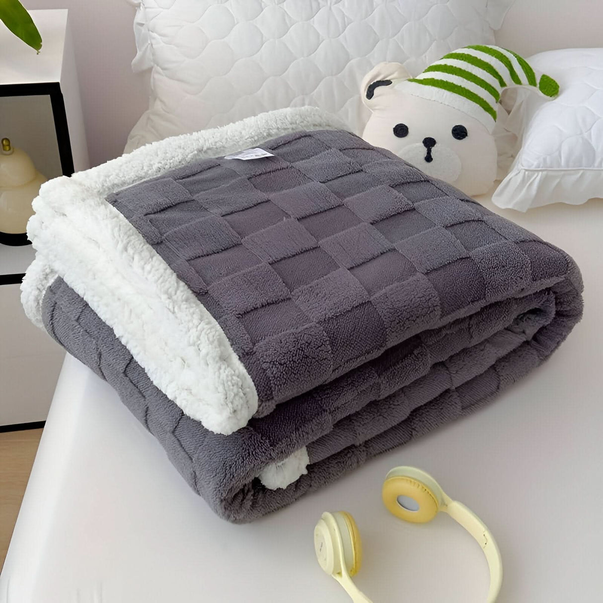 Dwustronny Koc Pluszowy – Miękki i Ciepły Koc na Łóżko i Kanapę