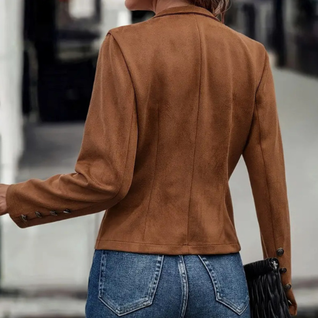 Elegancki płaszcz damski z efektem zamszu – wygodny na jesień i zimę