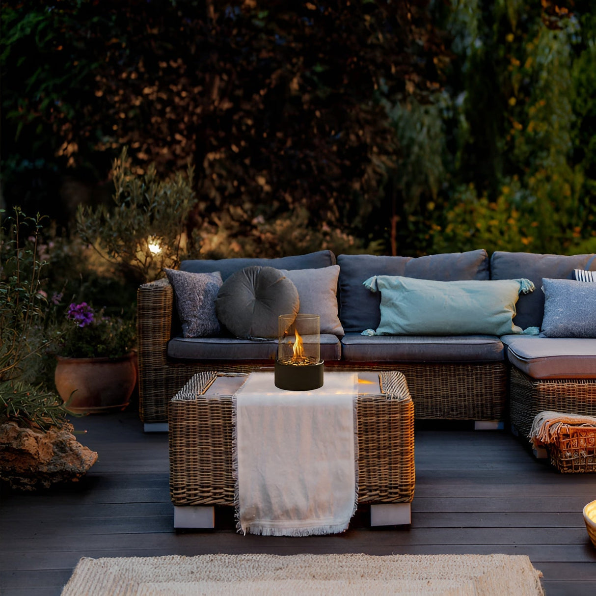 Kominek stołowy – Stylowy przenośny ogrzewacz atmosferyczny do wnętrz i na zewnątrz