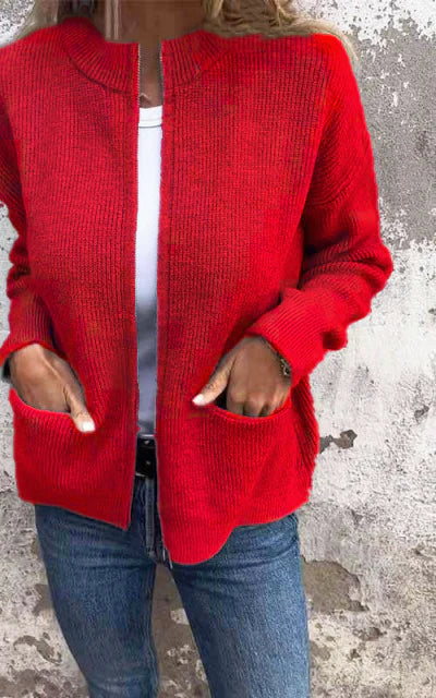 Damski Sweter Dzianinowy – Wygodny i Ponadczasowy z Praktycznymi Kieszeniami