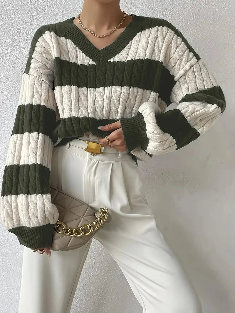 Modny sweter z odkrytymi ramionami w różnych kolorach