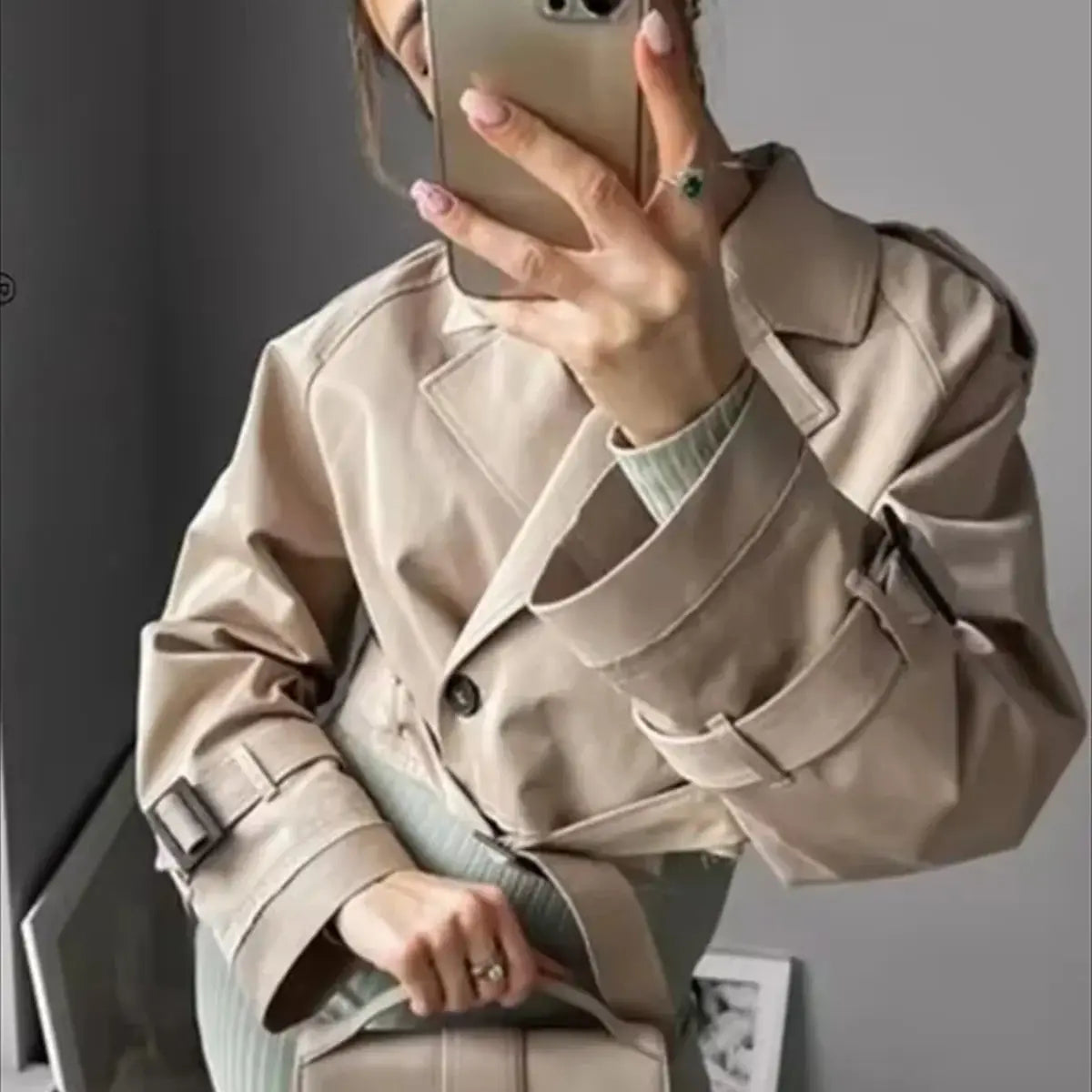 Damski Trencz z Paskiem – Klasyczny & Stylowy