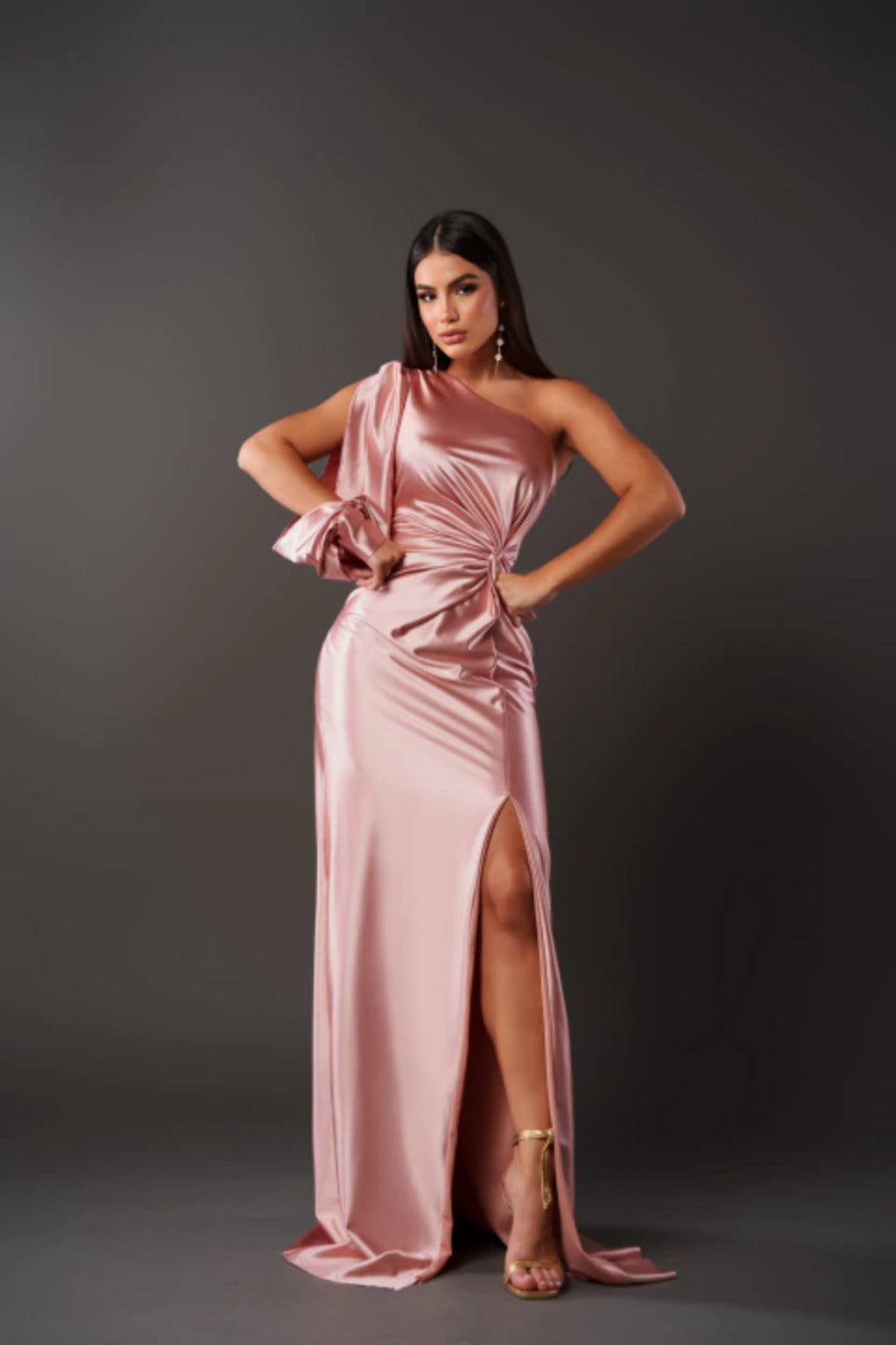 Elegancka sukienka na każdą okazję