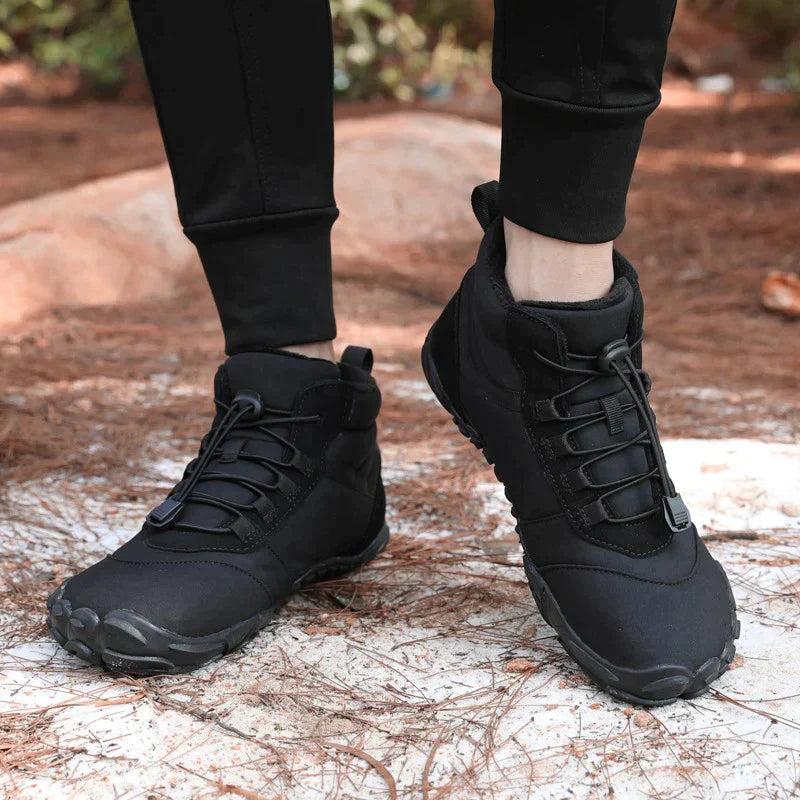 Męskie zimowe buty trekkingowe – ciepłe outdoorowe botki z dobrą przyczepnością
