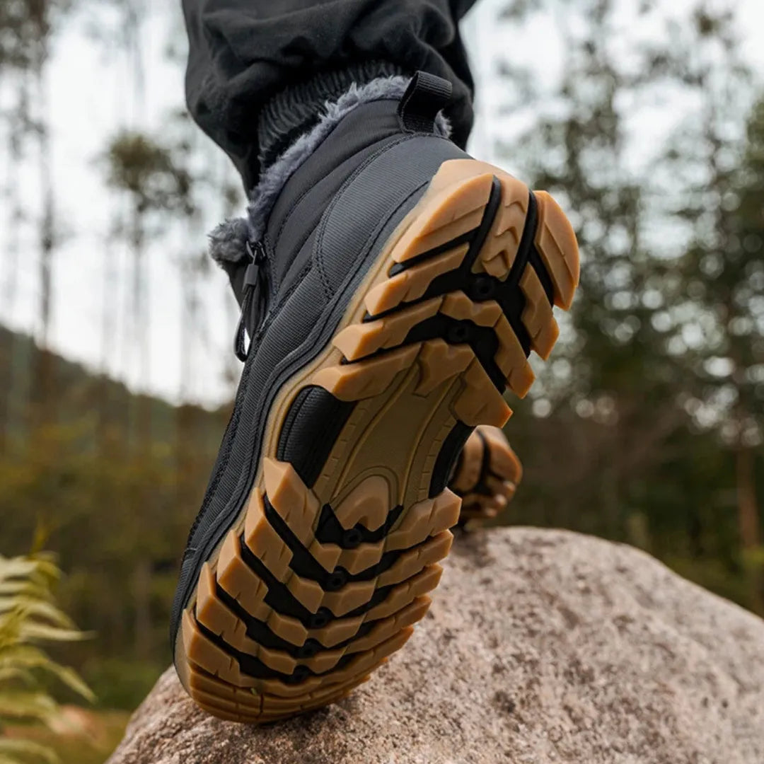 Męskie zimowe buty outdoor – ciepłe antypoślizgowe botki z zamkiem