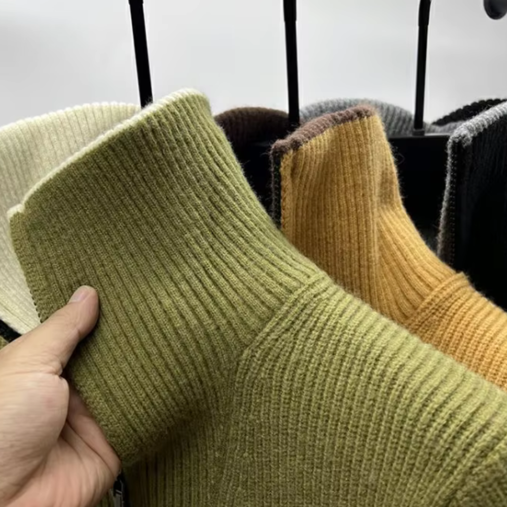 Męski sweter z półzamkiem – Dziany sweter z wysokim kołnierzem