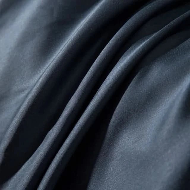 Miękka Luksusowa Kołdra Comforter – Błyszcząca i Elegancka do Każdej Sypialni