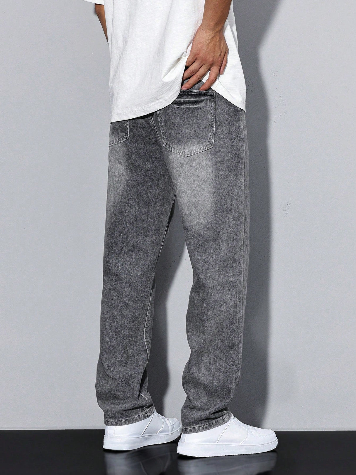 Męskie Baggy Jeans – Luźne Jeansy z Streetwearowym Stylem