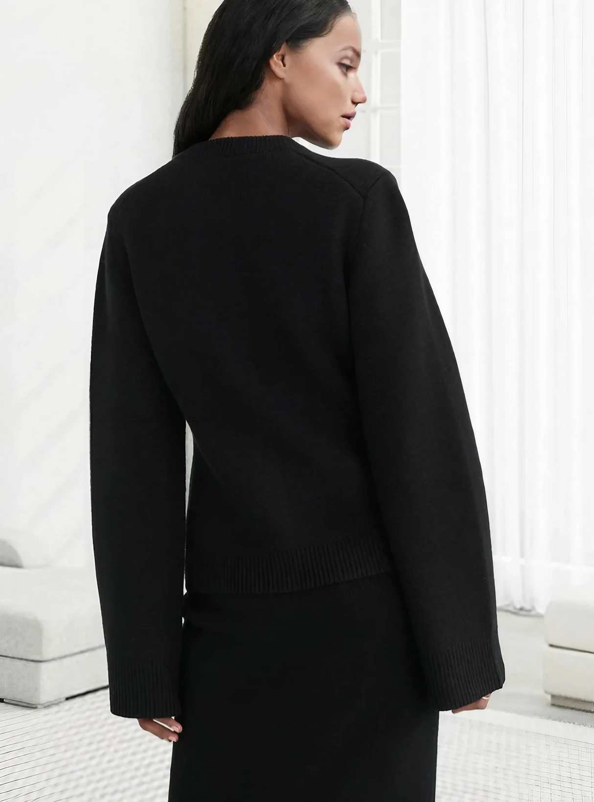 Damski kardigan na guziki – miękki, ciepły i oddychający