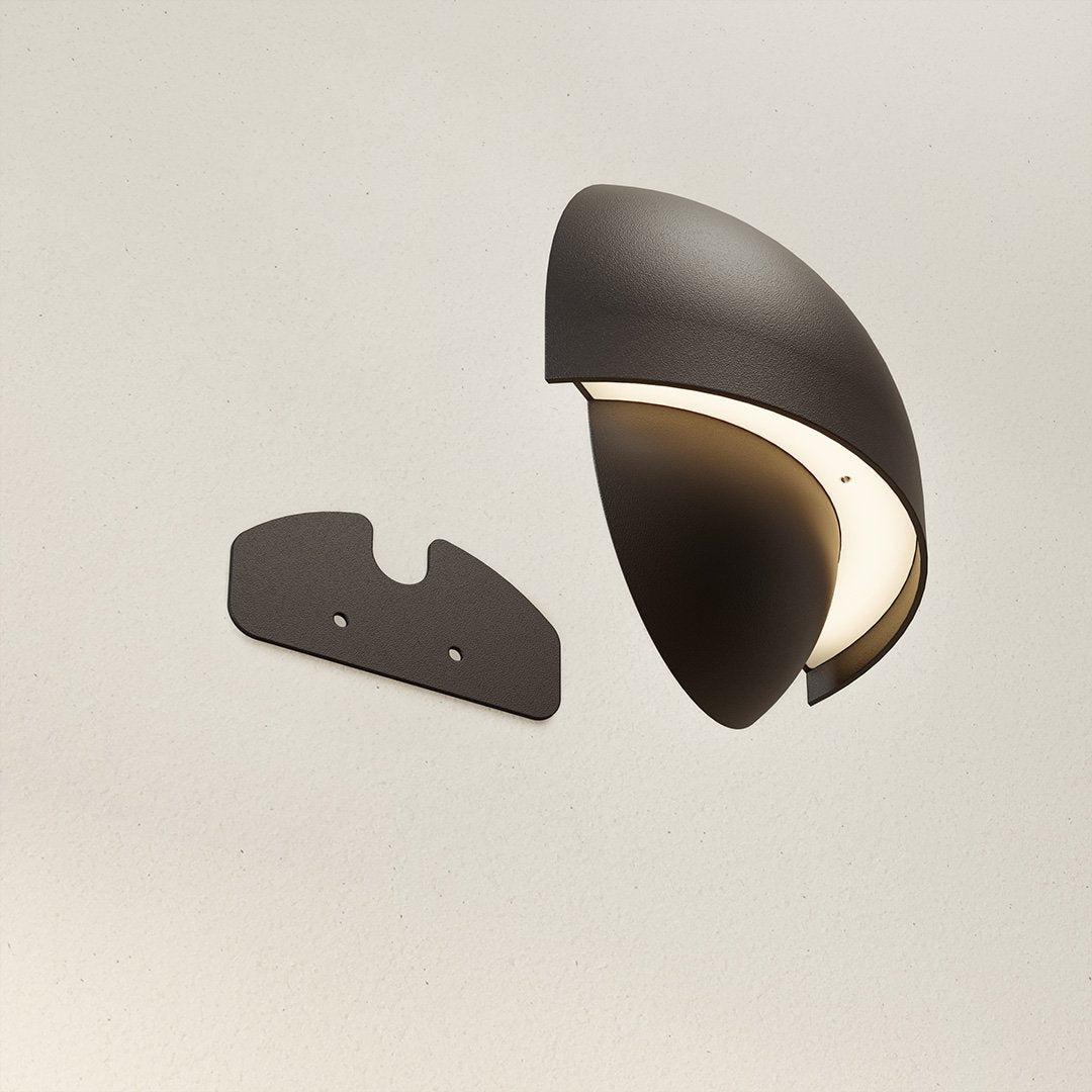 Nowoczesna lampa ścienna z półokrągłym designem do oświetlenia nastrojowego