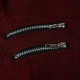 Damski płaszcz z kapturem – długi fason z dekoracyjnymi wstawkami