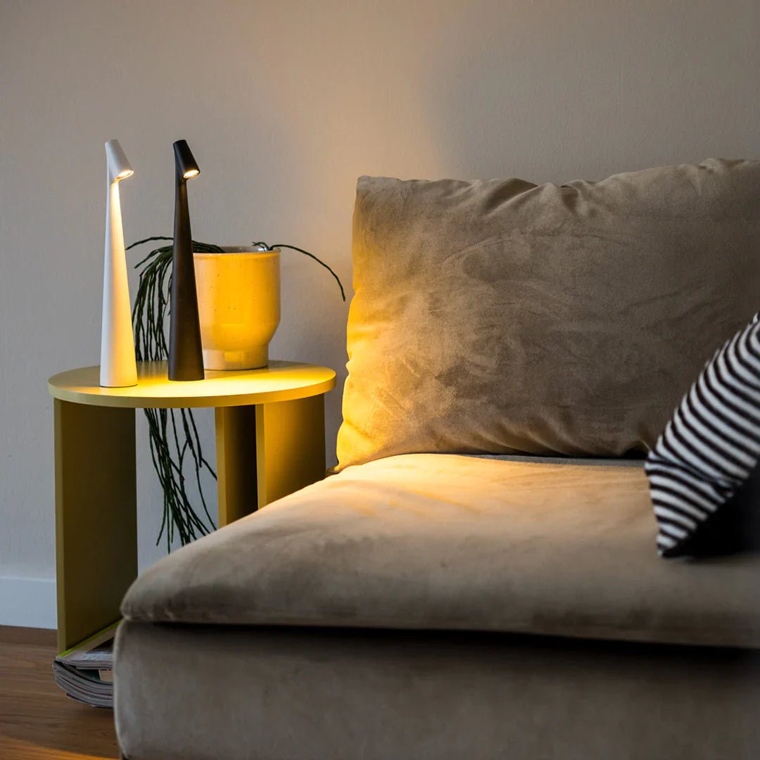 Minimalistyczna Lampa Stołowa Dotykowa z Nowoczesnym Designem