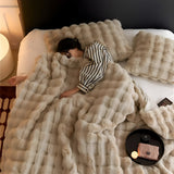 Luksusowy miękki koc – Komfortowy i stylowy pled do każdego pomieszczenia