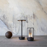 Minimalistyczna Lampa Stołowa z Ciepłym Światłem i Eleganckim Designem