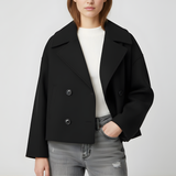 Krótka Damska Marynarka Dwurzędowa – Elegancka i Ponadczasowa