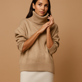 Oversizowany damski golf z wyszczuplającym krojem i wygodą