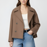 Krótka Damska Marynarka Dwurzędowa – Elegancka i Ponadczasowa