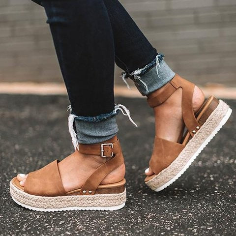 Letnie platformy espadryle dla kobiet