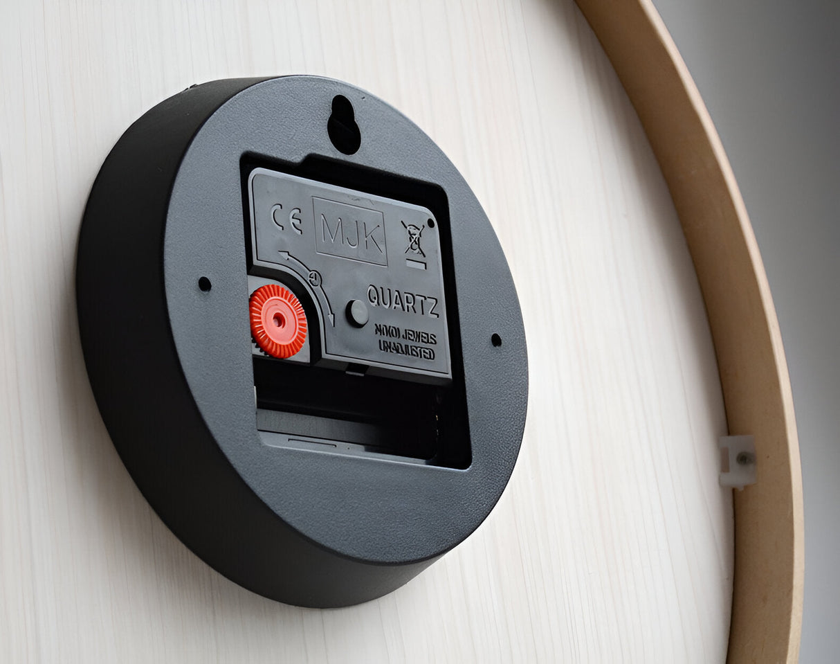 Nowoczesny zegar ścienny – Stylowy i cichy design do każdego wnętrza