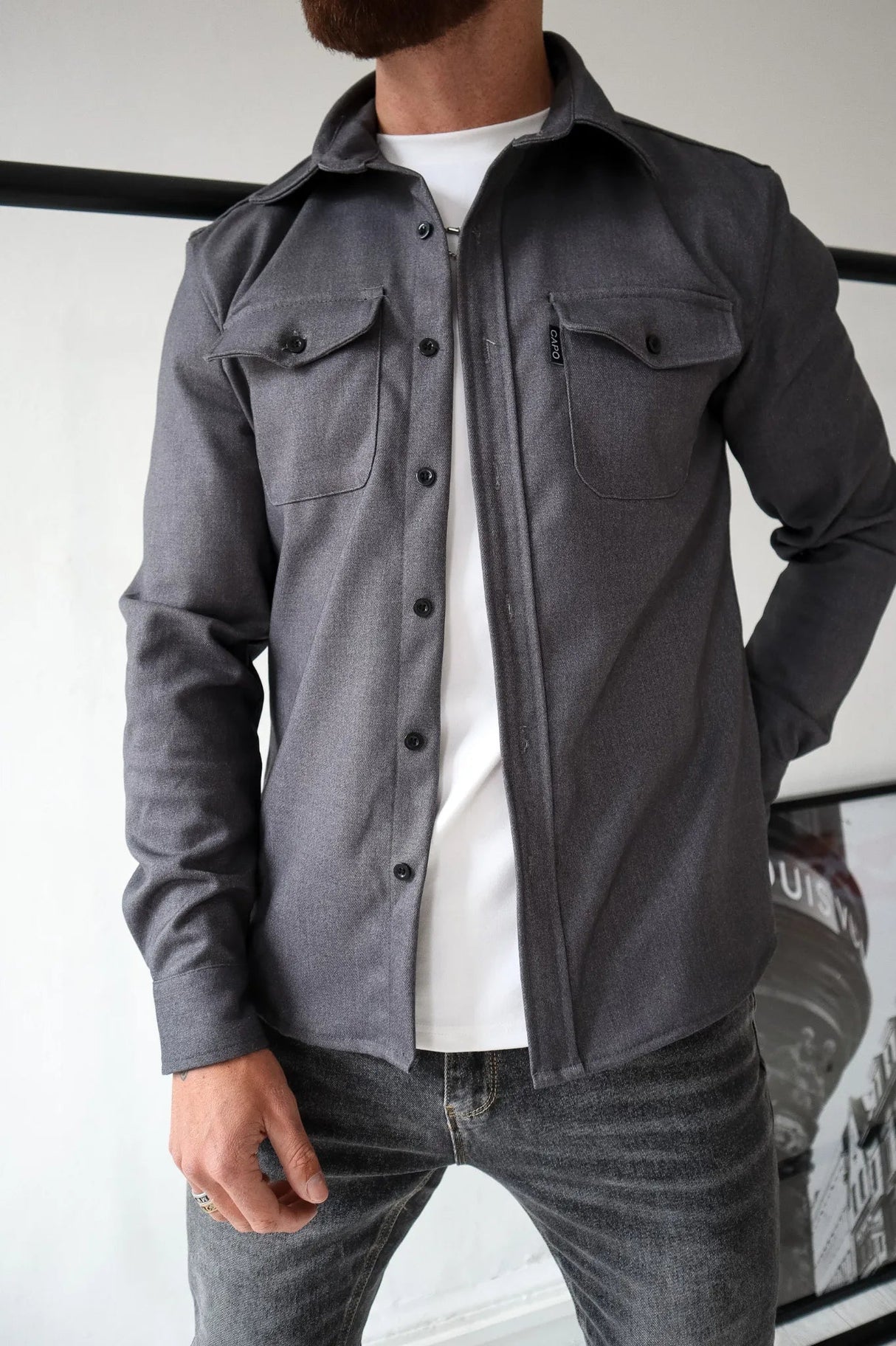 Koszula męska overshirt – wszechstronna shacket z zapięciem na guziki