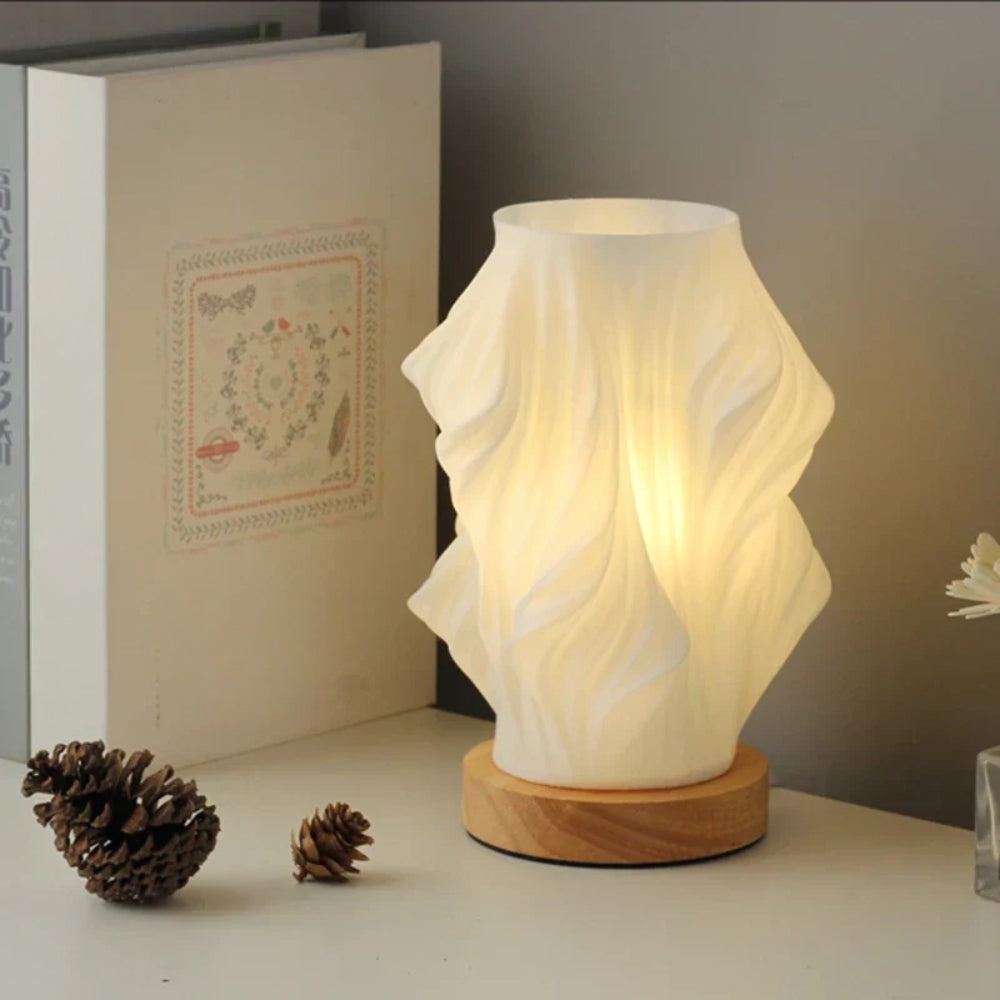 Lampka nocna do sypialni – Nowoczesna lampa LED z falistym designem