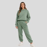 Damski zestaw loungewear – wygodna bluza z kapturem i spodnie