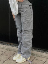 Damskie spodnie cargo – wygodne spodnie streetwear z kieszeniami