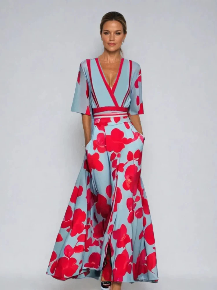 Elegancka sukienka w kwiaty z wygodnym krojem