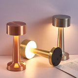 Bezprzewodowa Lampa Stołowa z Nowoczesnym Designem LED