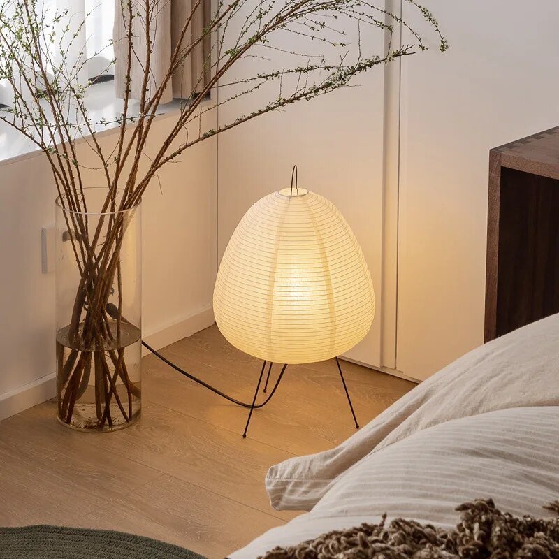 Lampa Stołowa z Papieru Ryżowego do Nastrojowego Oświetlenia