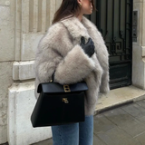 Damska Miękka Kurtka Zimowa – Elegancka Krótka Kurtka ze Sztucznego Futra