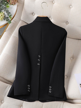 Elegancka Taliowana Marynarka Damska z Jednorzędowym Zapięciem – Biznesowa i Formalna