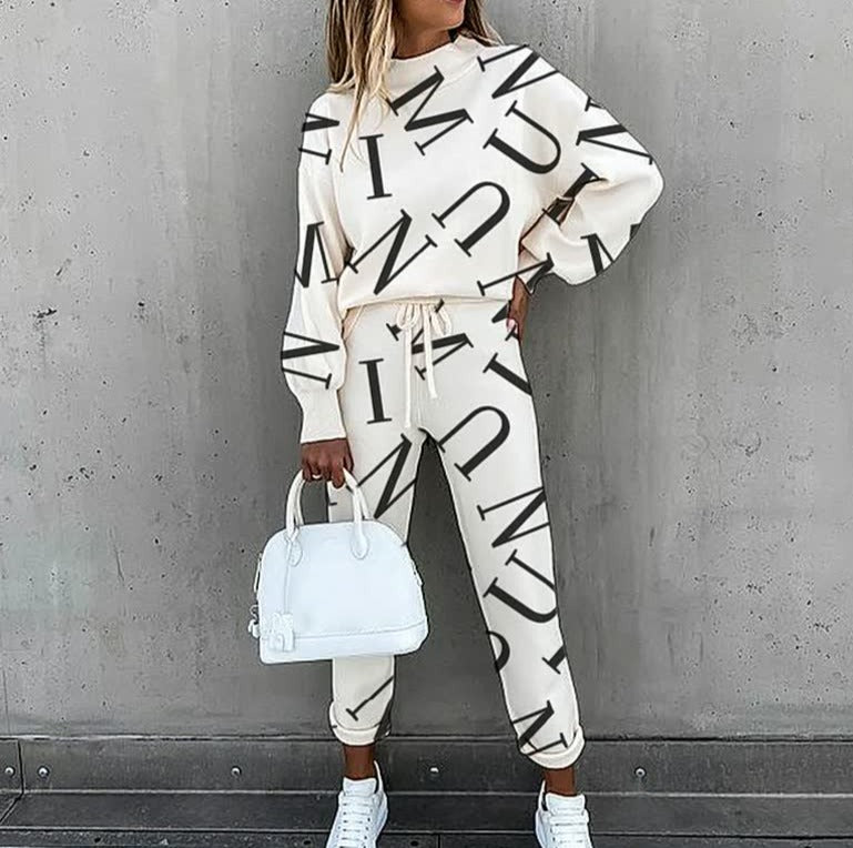 Damski zestaw loungewear – Miękki dwuczęściowy komplet z nadrukiem gwiazd